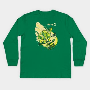 Turtle flying II Kids Long Sleeve T-Shirt